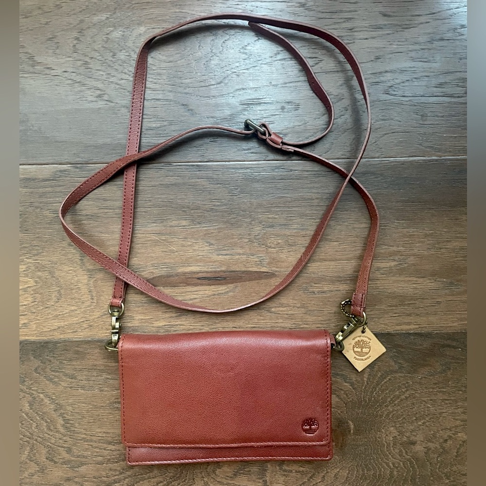 NWOT Genuine Leather Timberland Crossbody